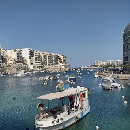 Confortable And Quiet In St. Julian