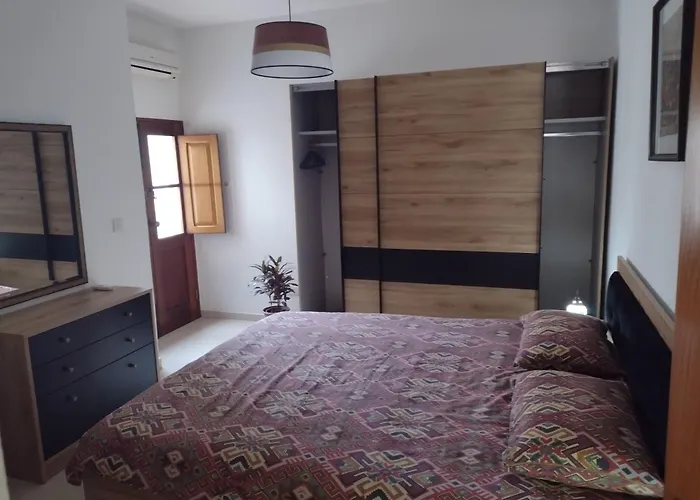 Confortable&quiet In St. Julian Appartement *